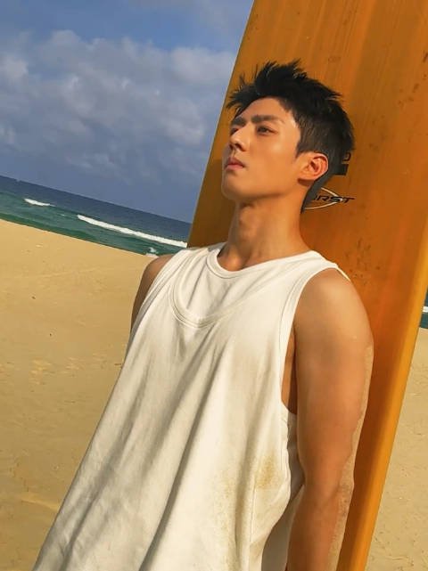 陈靖可身材出众完美贴合沈墨角色