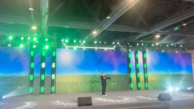 今天到鸟巢现场录制在中国教育电视台播出的2026 春节晚会